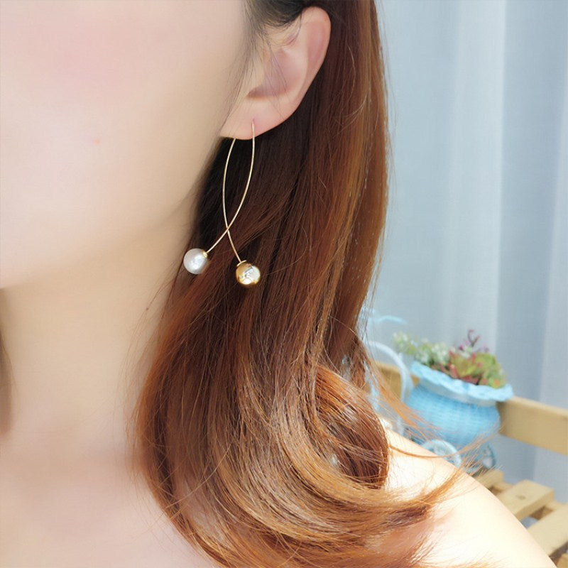 Pearl Simple Cross Earring